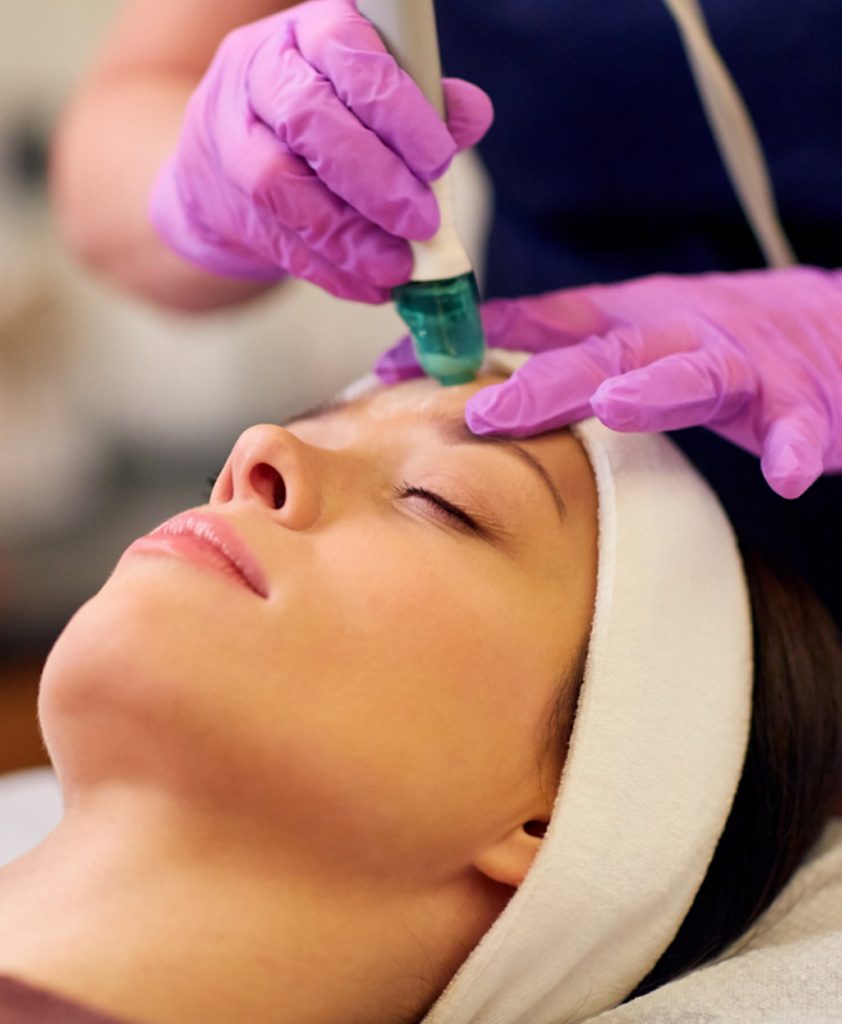 Top-Aqua-Peeling-Behandlungen-in-Germany